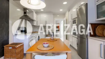 Piso en venta en Plaza de Bentaberri, Antiguo Ondarreta (San Sebastián - Donostia) de 1.850.000 €