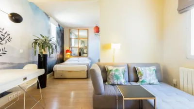 Apartamento en alquiler en Chamberí - Imagen 2