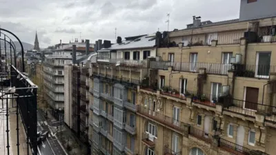 Piso en alquiler en Área Romántica, Centro (San Sebastián - Donostia) de 2.250 €<span>/mes</span>