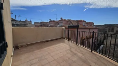 Piso en venta en Casco Histórico, Casco Antiguo (Distrito Centro. Toledo Capital) de 129.000 €