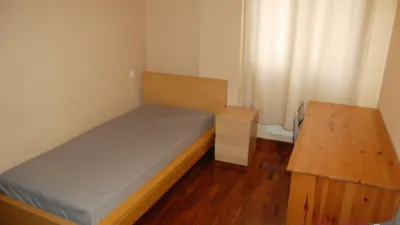 Piso en venta en Calle del Monseñor Estenaga, Arana-El Anglo-Santiago (Vitoria - Gasteiz) de 360.000 €