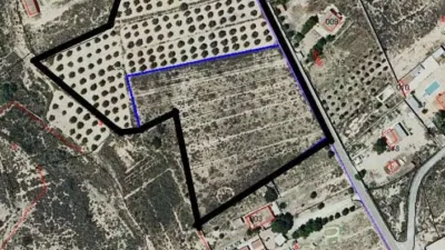 Terreno en venta en Calle Camino de La Ermita del Salar - Vista 2