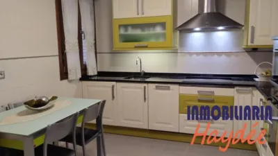 Flat on Calle de Sor Natividad Homedes photo 10