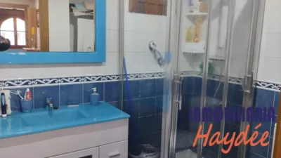 Flat on Calle de Sor Natividad Homedes photo 14