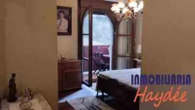 Flat on Calle de Sor Natividad Homedes photo 15