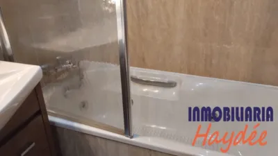 Flat on Calle de Sor Natividad Homedes photo 22
