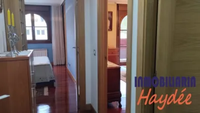 Flat on Calle de Sor Natividad Homedes photo 46