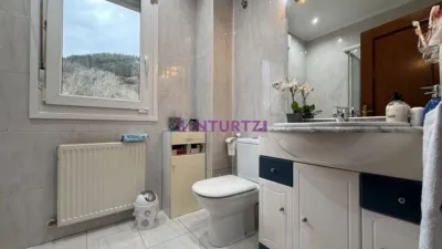 Terraced House in Barrio Samano photo 11