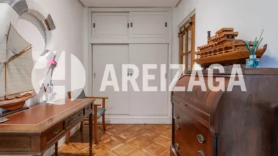 Piso en venta en Paseo de los Olmos, Bidebieta (San Sebastián - Donostia) de 560.000 €