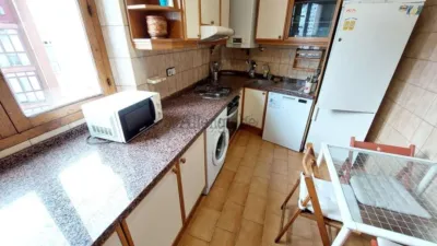 Piso en alquiler en Calle del Sacramento, Centro (Oviedo) de 900 €<span>/mes</span>