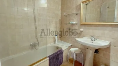 Piso en alquiler en Calle del Sacramento, Centro (Oviedo) de 900 €<span>/mes</span>