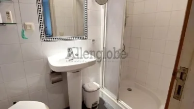 Piso en alquiler en Calle del Sacramento, Centro (Oviedo) de 900 €<span>/mes</span>