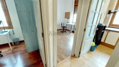 Piso en alquiler en Calle del Sacramento, Centro (Oviedo) de 900 €<span>/mes</span>