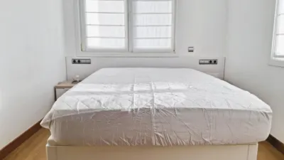 Piso en alquiler en Calle del Palacio, Antiguo Ondarreta (San Sebastián - Donostia) de 1.200 €<span>/mes</span>