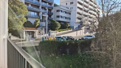 Piso en alquiler en Calle del Palacio, Antiguo Ondarreta (San Sebastián - Donostia) de 1.200 €<span>/mes</span>