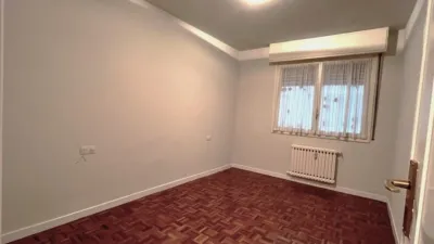 Piso en alquiler en Calle de Cuesta de la Reina, San Juan - Donibane (Pamplona - Iruña) de 1.300 €<span>/mes</span>