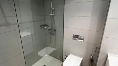 Piso en alquiler en Calle de Cuesta de la Reina, San Juan - Donibane (Pamplona - Iruña) de 1.300 €<span>/mes</span>