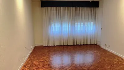 Piso en alquiler en Calle de Cuesta de la Reina, San Juan - Donibane (Pamplona - Iruña) de 1.300 €<span>/mes</span>