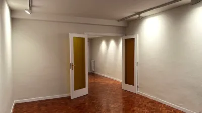 Piso en alquiler en Calle de Cuesta de la Reina, San Juan - Donibane (Pamplona - Iruña) de 1.300 €<span>/mes</span>