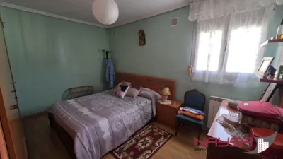 Casa en venta en Calle Ezki Kalea, Abetxuko (Vitoria - Gasteiz) de 260.000 €