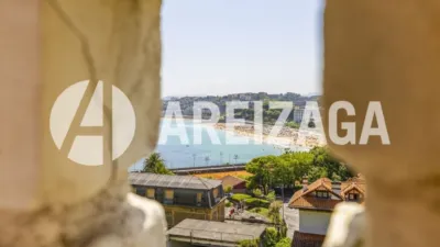 Casa en venta en Itsasargiko Pasealekua, 29, Antiguo Ondarreta (San Sebastián - Donostia) de 3.700.000 €
