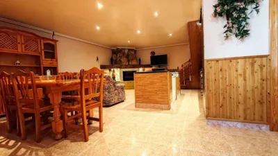 Chalet in Viñaspre photo 3