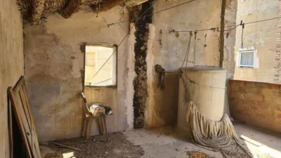 Casa en venta en Calle de los Amigos, 28, Caspe de 59.000 €