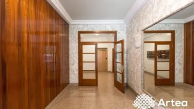 Apartment on Pedro de Elejalde Street photo 23