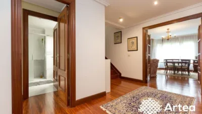 Apartment on Pedro de Elejalde Street photo 8