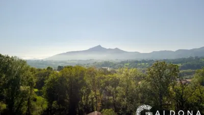 Casa en venta en Urrugne, Urrugne de 2.500.000 €