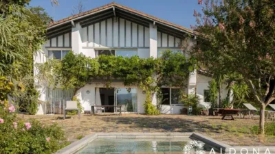 Casa en venta en Urrugne, Urrugne de 2.500.000 €