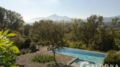 Casa en venta en Urrugne, Urrugne de 2.500.000 €