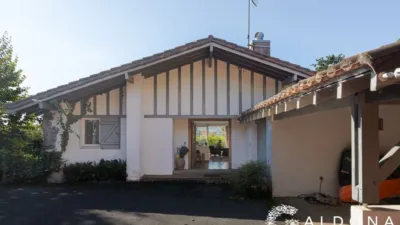 Casa en venta en Urrugne, Urrugne de 2.500.000 €
