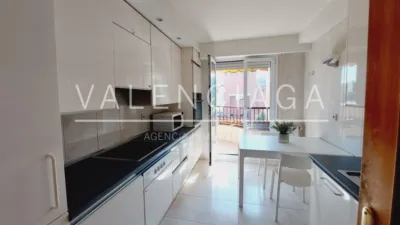 Piso en alquiler en Ondarreta Pasealekua, Antiguo Ondarreta (San Sebastián - Donostia) de 2.500 €<span>/mes</span>