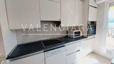 Piso en alquiler en Ondarreta Pasealekua, Antiguo Ondarreta (San Sebastián - Donostia) de 2.500 €<span>/mes</span>