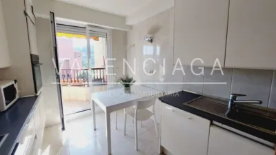 Piso en alquiler en Ondarreta Pasealekua, Antiguo Ondarreta (San Sebastián - Donostia) de 2.500 €<span>/mes</span>