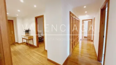 Piso en alquiler en Ondarreta Pasealekua, Antiguo Ondarreta (San Sebastián - Donostia) de 2.500 €<span>/mes</span>