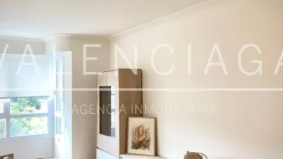 Piso en alquiler en Ondarreta Pasealekua, Antiguo Ondarreta (San Sebastián - Donostia) de 2.500 €<span>/mes</span>