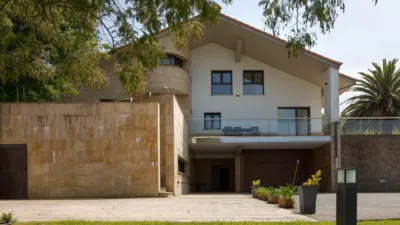 Casa en alquiler en Camino de Arritxulo, Ibaeta-Igeldo (San Sebastián - Donostia) de 9.000 €<span>/mes</span>