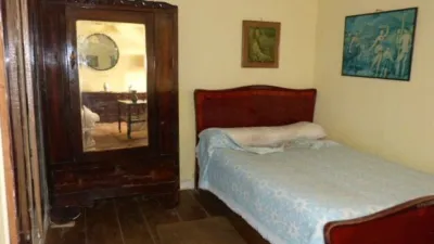 House in Casa Para in the center of Villarcayo with an interior patio of about 60 m². Distributed over three floors, with the possibility of adding another floor. photo 16