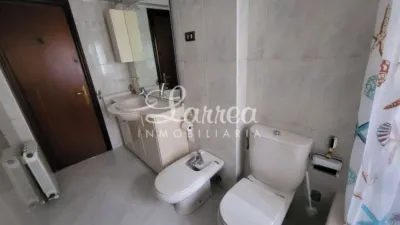 Apartment in Amorebieta photo 7