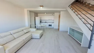 Duplex penthouse on Avenida de las Merindades photo 3