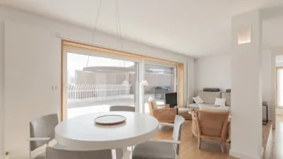 Top floor flat on Calle del Monasterio de Aberin photo 13