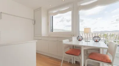 Top floor flat on Calle del Monasterio de Aberin photo 53