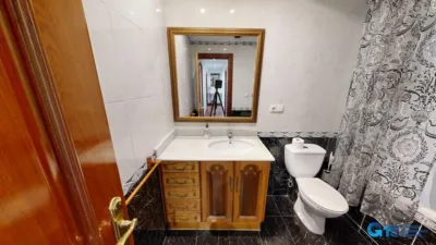 Piso en venta en Colon Ibilbidea, Anaka-San Miguel-El Pinar (Irun) de 320.000 €