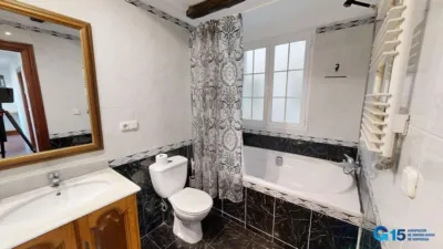Piso en venta en Colon Ibilbidea, Anaka-San Miguel-El Pinar (Irun) de 320.000 €
