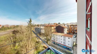 Piso en venta en Colon Ibilbidea, Anaka-San Miguel-El Pinar (Irun) de 320.000 €