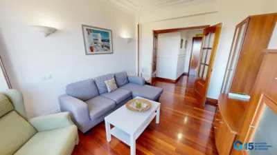 Piso en venta en Colon Ibilbidea, Anaka-San Miguel-El Pinar (Irun) de 320.000 €