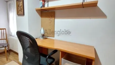 Piso en alquiler en Calle del Padre Suárez, Centro (Oviedo) de 1.300 €<span>/mes</span>