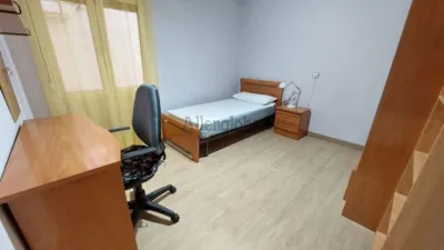 Piso en alquiler en Calle del Padre Suárez, Centro (Oviedo) de 1.300 €<span>/mes</span>